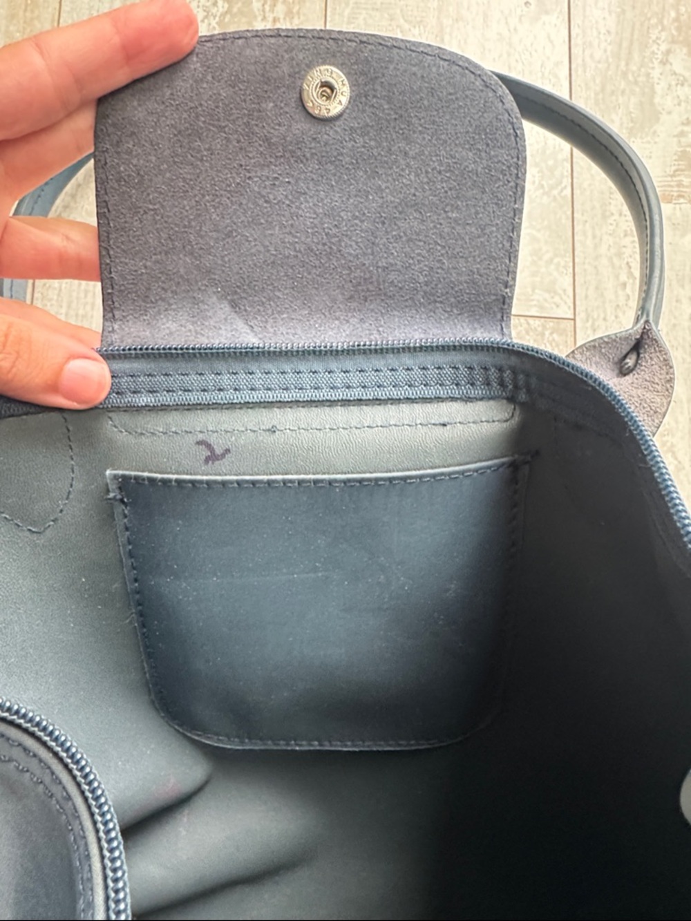 Long Champ Victoire Limited Edition Small Navy Bag - Picture 15 of 15